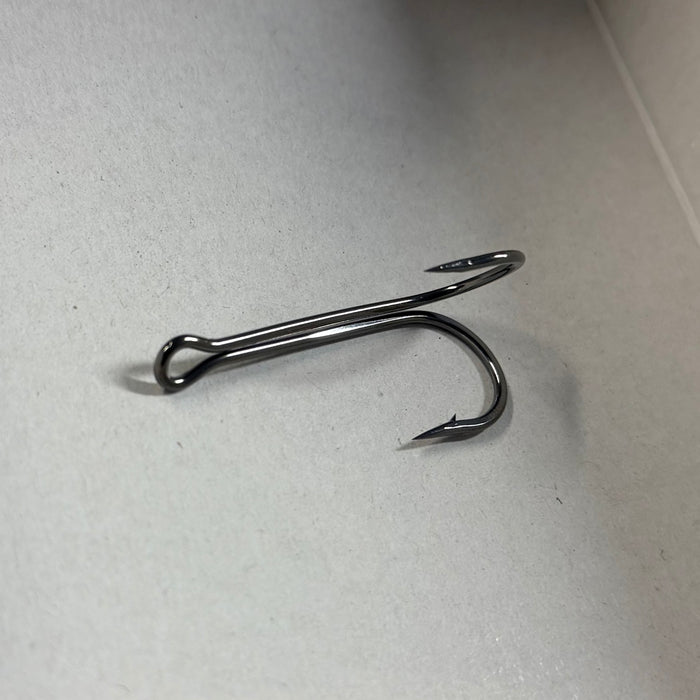 Owner Double Frog Hook